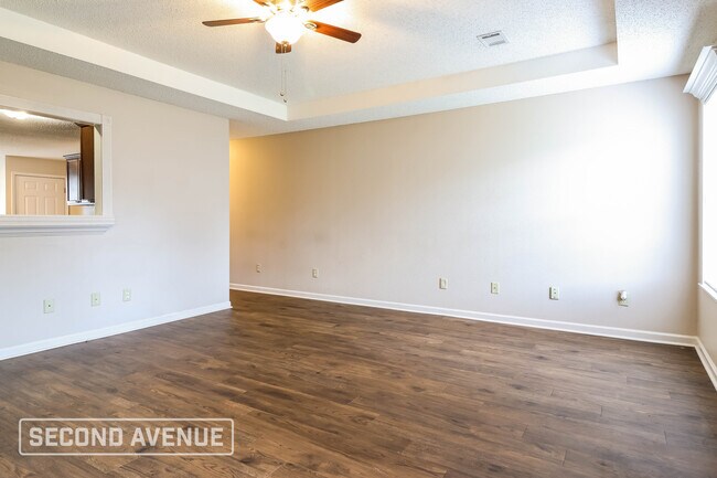 Foto del edificio - 328 Gathering House Dr