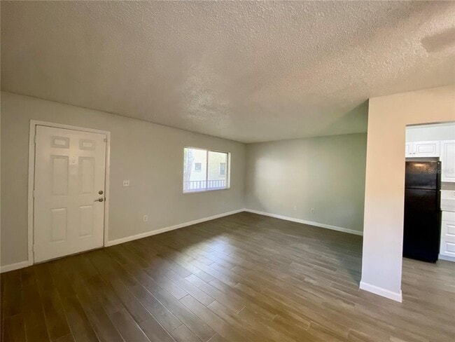 Building Photo - 11716 Raintree Village Blvd