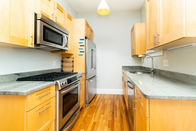 Foto del edificio - 80 Webster Ave