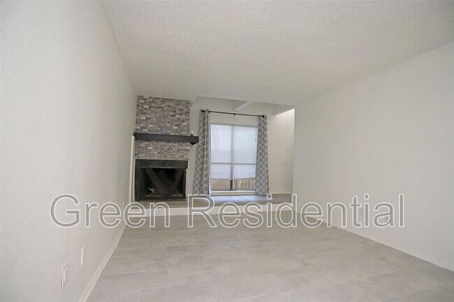 Foto del edificio - 3542 Ocee St