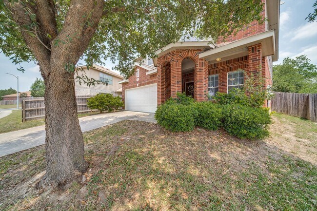 Building Photo - BEAUTIFUL 3-BEDROOM HOME IN ROSE MEADOWS
