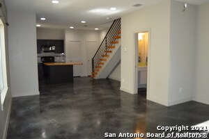 Foto del edificio - 714 N Cherry St