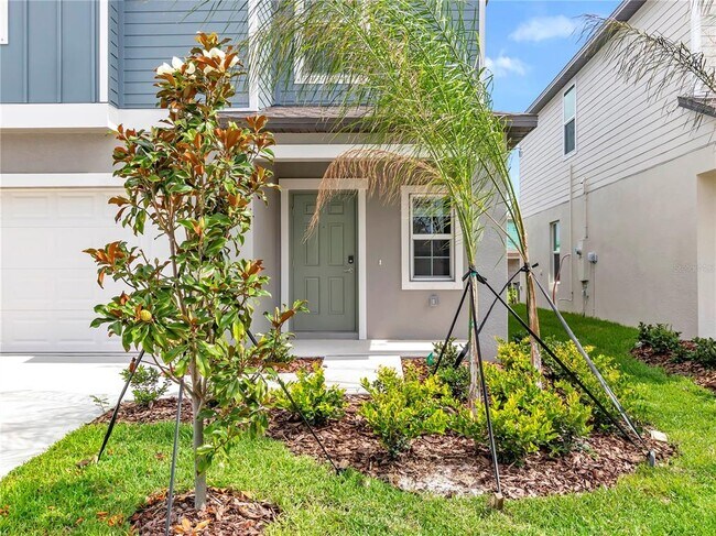 Building Photo - 6115 Blue Paloma Ct
