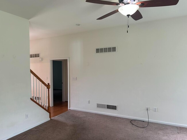 Building Photo - 80 Apoorva Ln