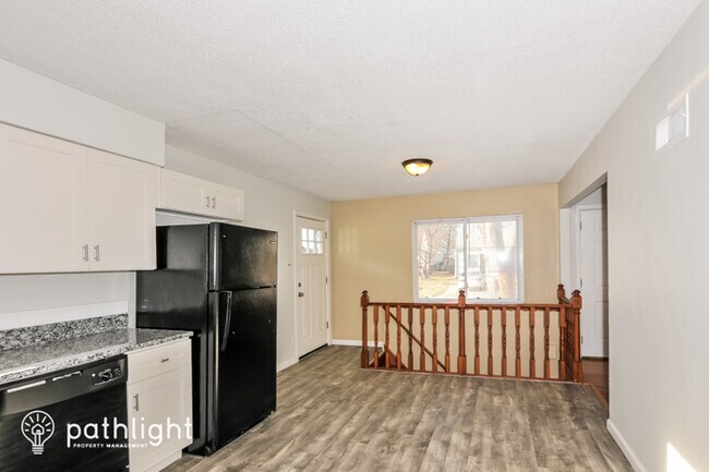 Foto del edificio - 640 Clover Lane, St. Louis, MO, 63126