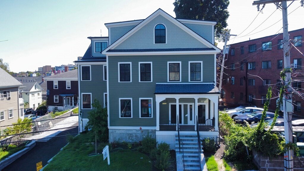 30 Dighton St Unit 1, Boston, MA 02135 Condo for Rent in Boston, MA