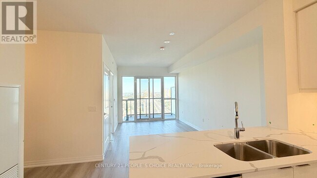 Building Photo - 15 Watergarden Dr