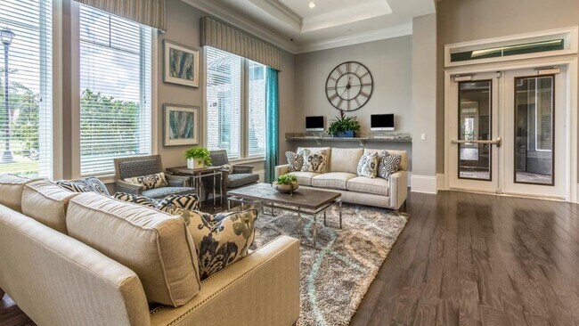 Foto del edificio - 14505 Westbrook Cir