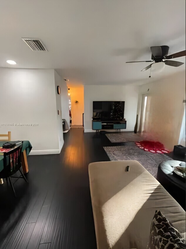 Building Photo - 21455 NW 39th Ave