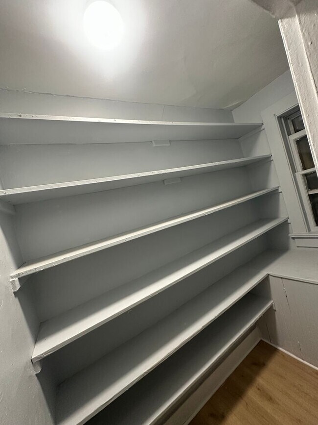 Building Photo - Elegant 2BR Apartment in South End Hartford