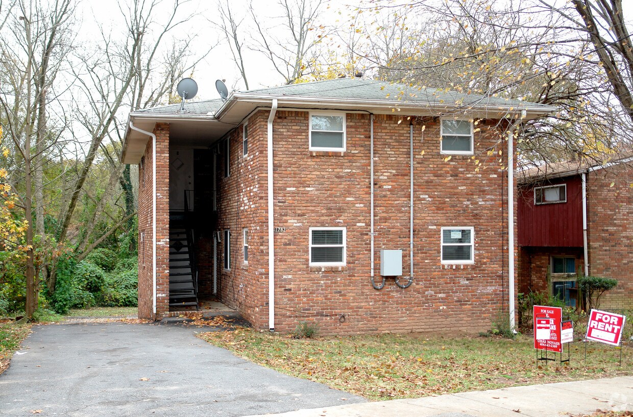 Foto del edificio - 1782 Lyle Ave