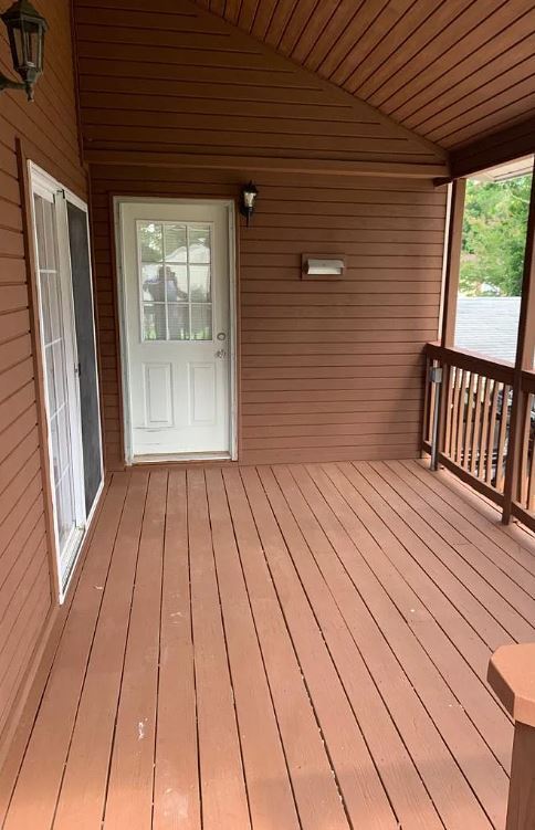 Building Photo - Redgate