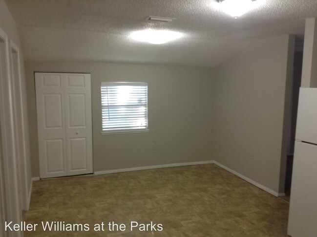 Foto del edificio - 5807 Old Cheney Hwy