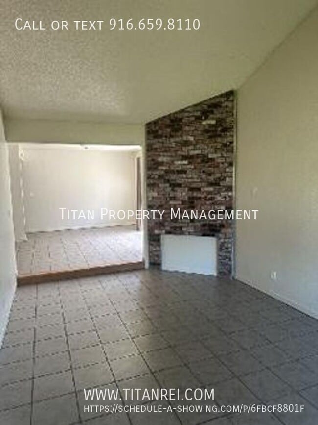 Building Photo - 10940 Gadsten Way