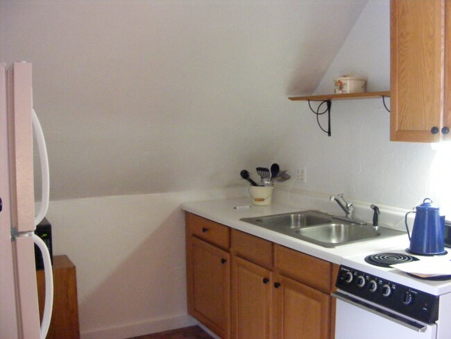 Foto del edificio - 26481 Crystal Rd