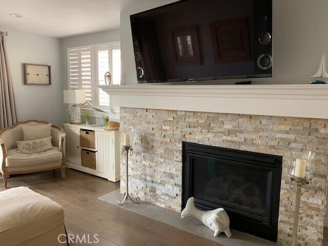 Foto del edificio - 122 Roycroft Ave