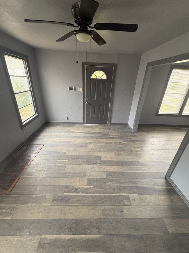 Foto del edificio - 2833 Morningside Dr