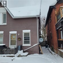 Building Photo - 72 Victoria St