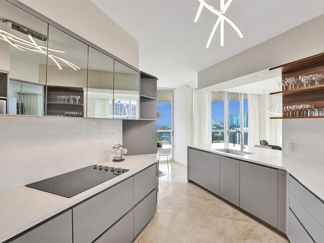 Foto del edificio - 3100 N Ocean Blvd