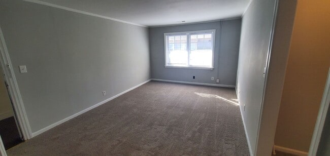 Photo - 200 High St Apartment