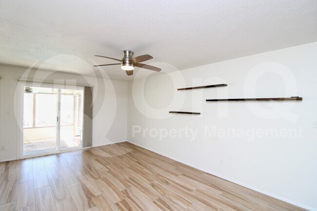 Building Photo - 4528 E Capistrano Ave