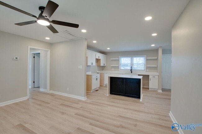 Foto del edificio - 3916 Troy Swasey Blvd SW