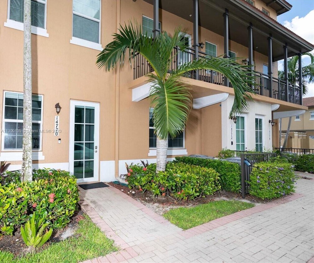 14770 10th St Unit 10504, Pembroke Pines, FL 33027 Condo for Rent in