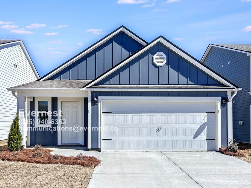 Foto principal - 1460 Long Leaf Ln