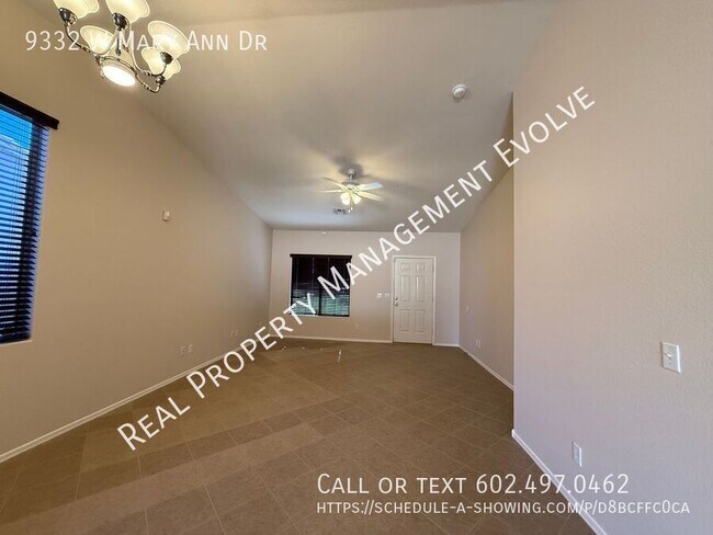 Foto del edificio - 9332 W Mary Ann Dr