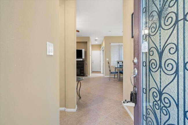 Building Photo - Beautiful Tuscan Inspired 3 Bedroom Home in Centennial Hills