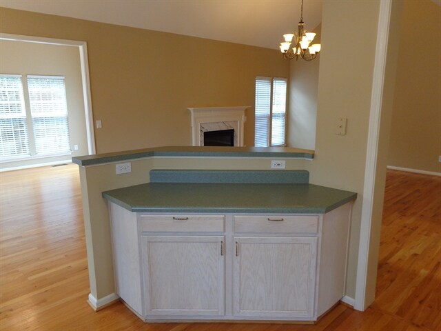 Building Photo - 321 Sassafras Dr