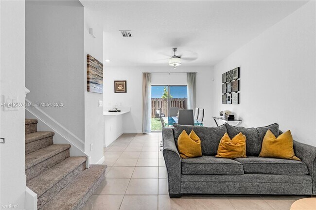 Foto del edificio - 3 br, 2.5 bath House - 12913 SW 232nd Ln