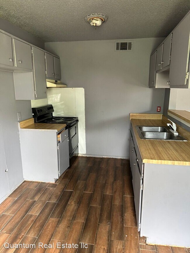Foto del edificio - 2 br, 1 bath House - 1116 FLAT ROCK CIRCLE