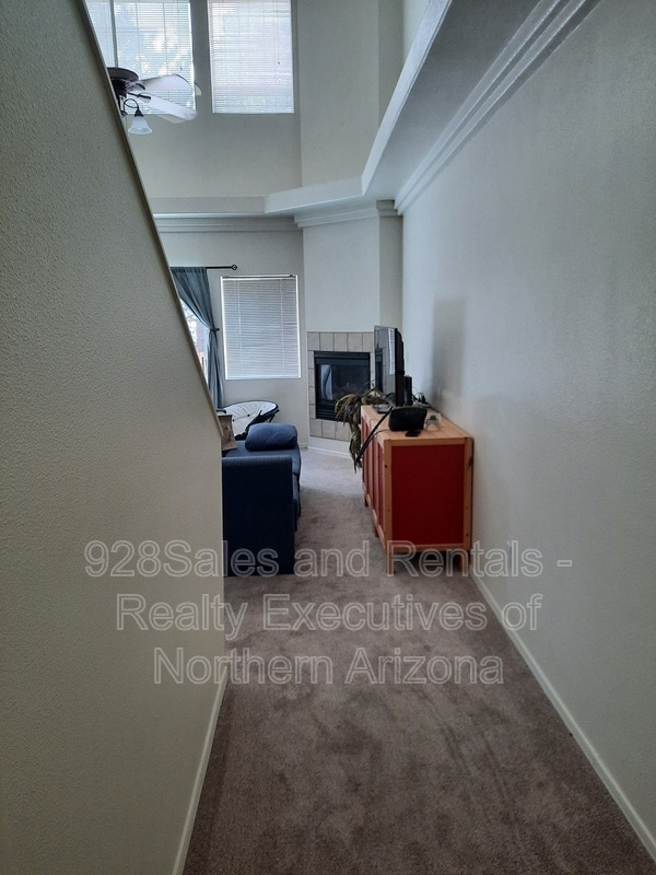 Photo - 1116 W Overland Pass Dr Townhome