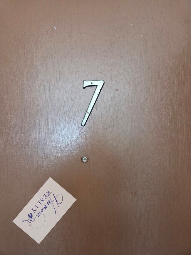 Foto del edificio - 226 S Bandy Ave