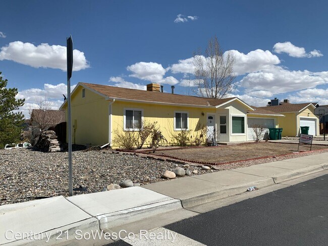 Foto del edificio - 3 br, 2 bath House - 2712 N. Fairview Ave