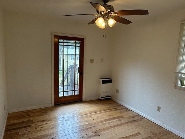 Foto del edificio - 600 Sand Hill Rd