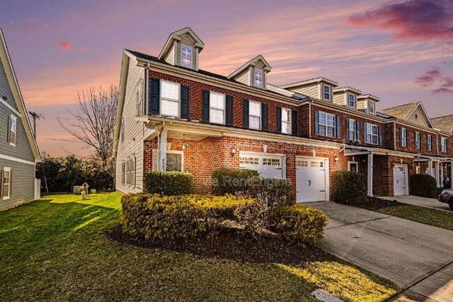 Foto del edificio - 4902 Tradd Cir