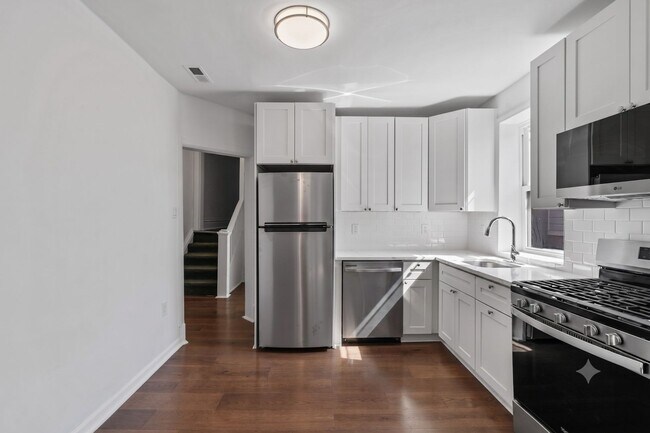 Foto del edificio - 2306 E Carson St