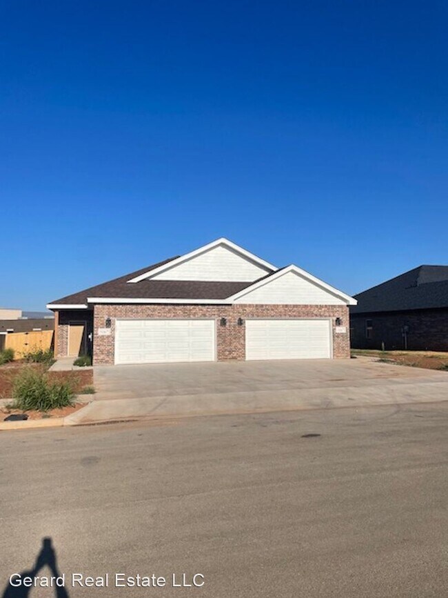 Building Photo - 3 br, 2 bath House - 7326 MOUNTAIN VIEW