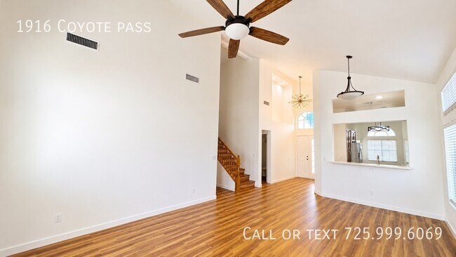 Foto del edificio - 1916 Coyote Pass Way