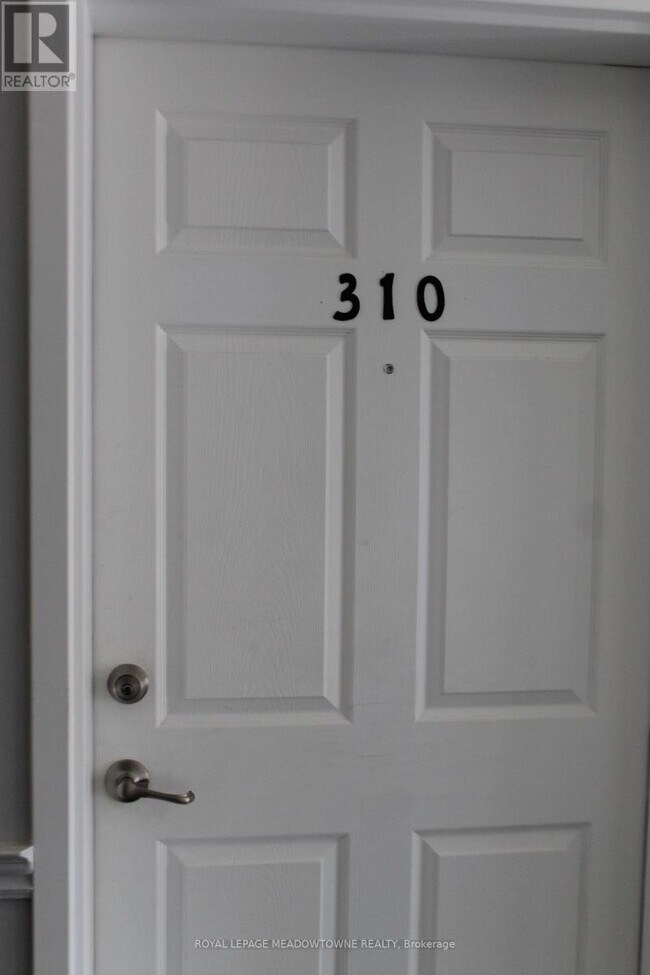 Photo du bâtiment - 1360 Main St E