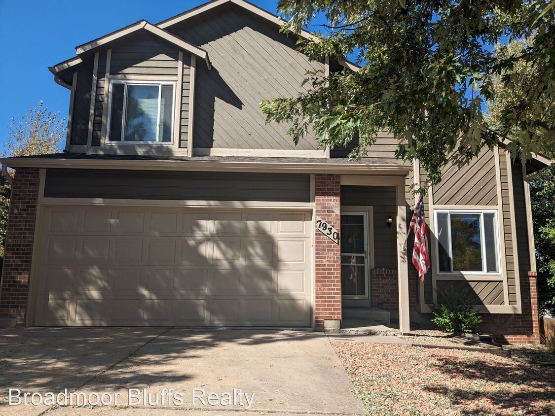 Primary Photo - 4 br, 3 bath House - 7930 Summit Ridge Place