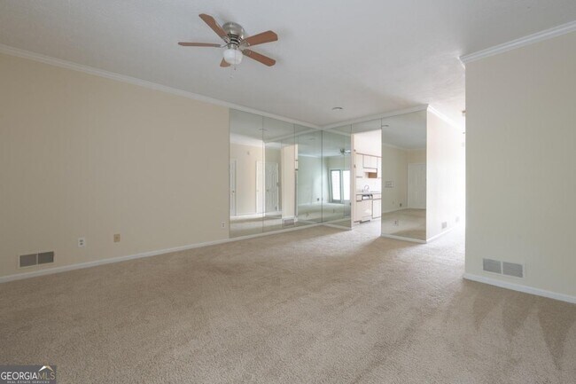 Foto del edificio - 4028 Elm St