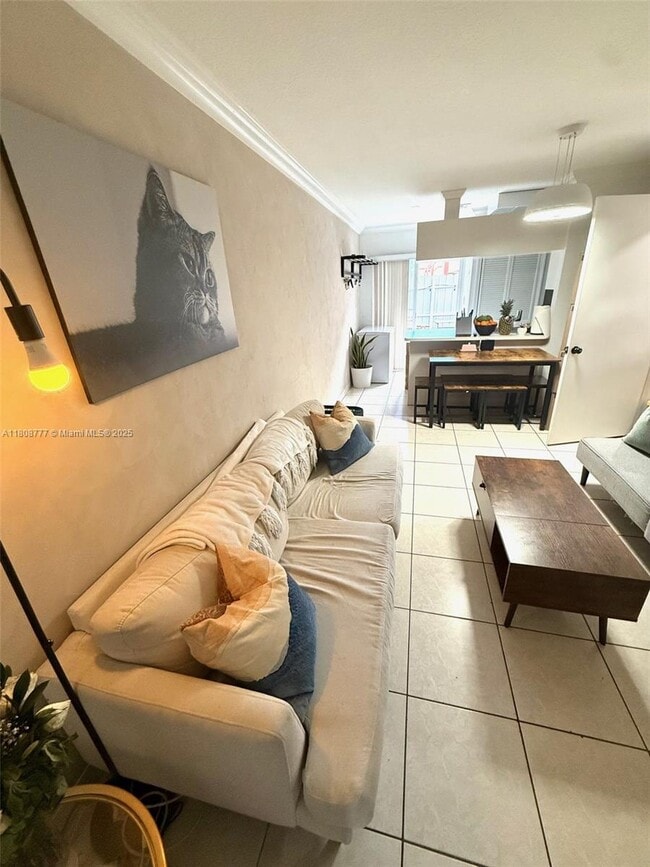 Foto del edificio - 980 NW 78th Ave