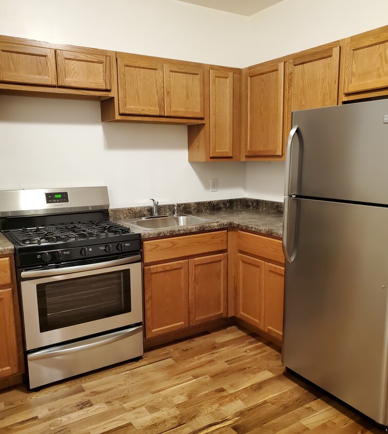 Primary Photo - 5402 25th Ave
