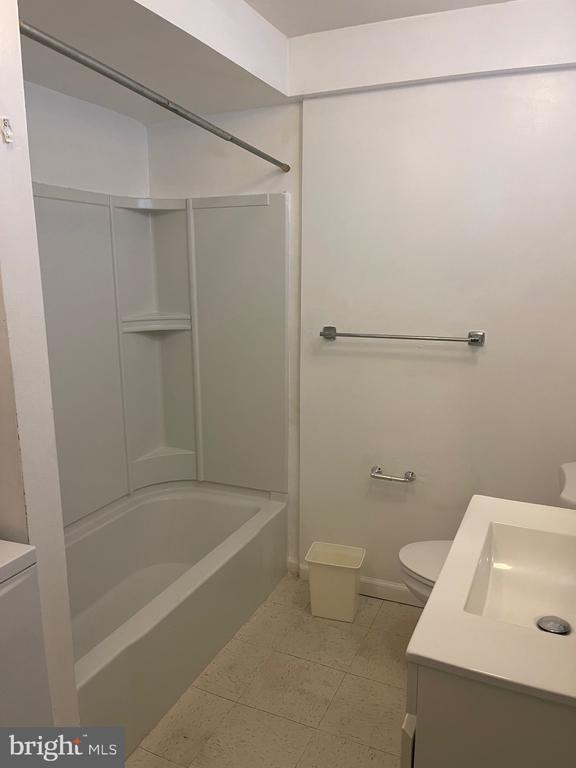 Foto del edificio - 10702 Blossom Ln