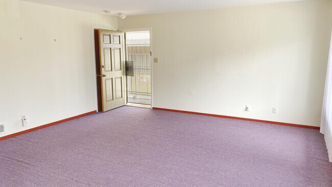 Foto del edificio - 740 Bacon St