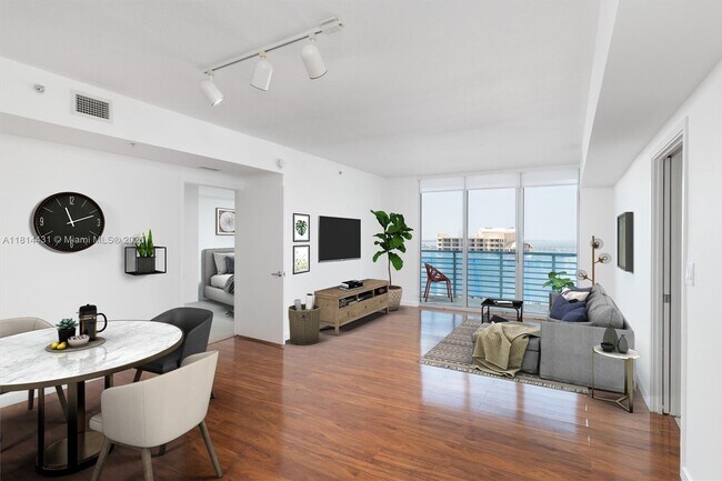 Building Photo - 335 S Biscayne Blvd