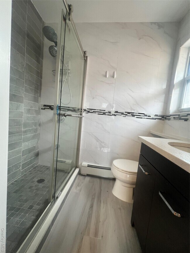 Foto del edificio - 15-66 201st St